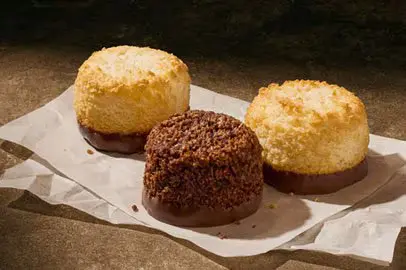 Panera Bread Menu 2026 64 Macaroon 3 Pack